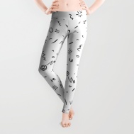 black-and-white-geometrical-pattern-leggings